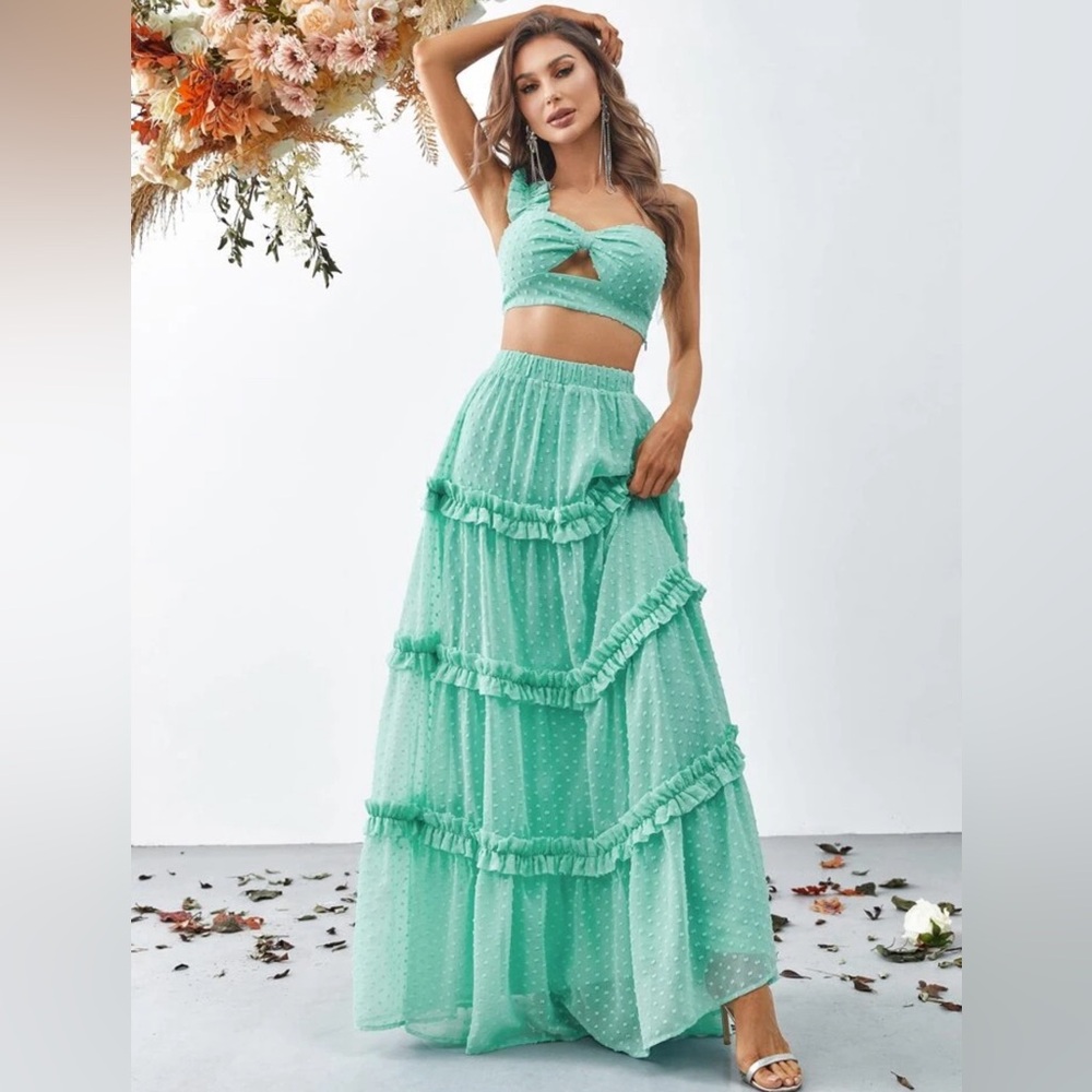 Swiss Dot Ruffle Trim Crop One Shoulder Tube Top & Layer Hem Skirt